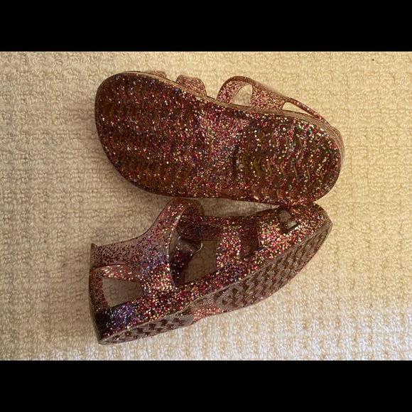 LOT OF BABY - TODDLER GIRL SHOES . LIKE NEW SZ 4-7 - Picture 11 of 16